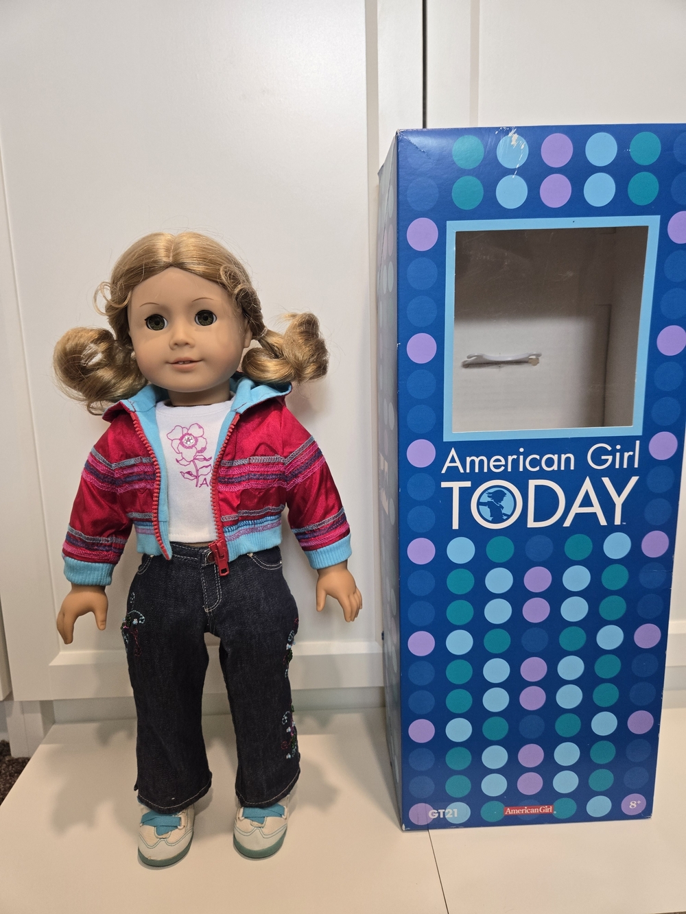 American Girl doll Just Like You/jly #21 girl of today with pin curls in box